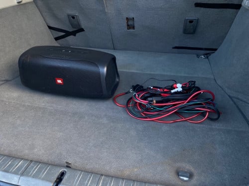 ខ្ញុំចង់លក់ JBL Basspro go