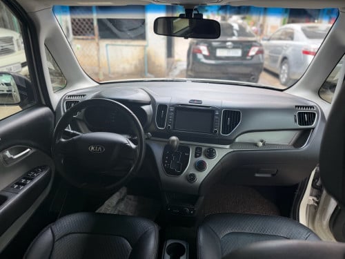 លក់ Kia Rey 013 ឡានស្អាត ក្រដាស់ពន្ធ ធានាអត់ច្រេស 8500$
