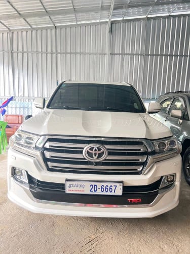 ឡានលក់Land cruiser 2009 upgrade to 2021 full option ឡាន​ស្អាតអត់ប៉ះបុក ឯកសារគ្រប់ តំលៃចរចា0966074444