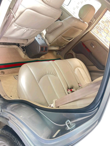 ឡានលក់Lexus RX300 year 2001ប៉ុង1ឡានស្អាតតំលៃ10500$ចរចា0966074444