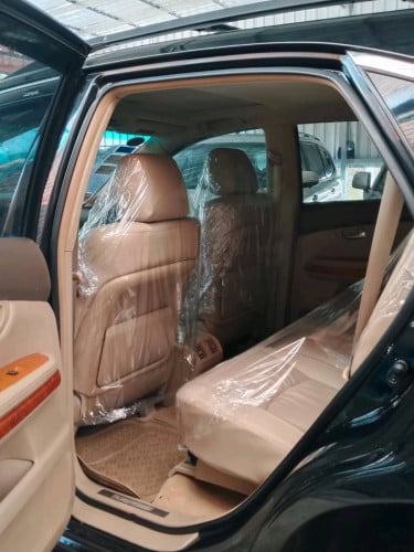 ឡានលក់Lexus Rx330ឆ្នាំ2004 ពាក់កណ្តាលហ្វូលប៉ុង1 ឡានស្អាតតំលៃ16300$ចរចា0966074444