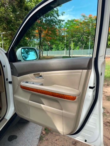 ចង់លក់Lexus RX330សេរីឆ្នាំ2004ប៉ុង1half full Optionតំលៃ20900$ចរចារ