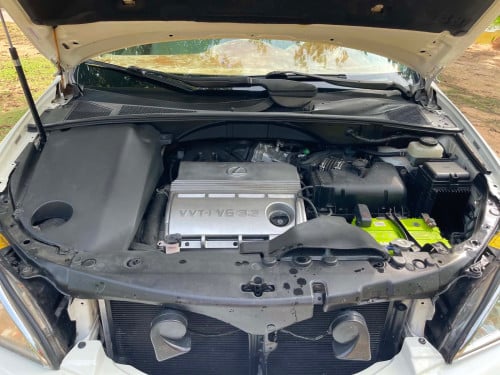 ចង់លក់Lexus RX330សេរីឆ្នាំ2004ប៉ុង1half full Optionតំលៃ20900$ចរចារ