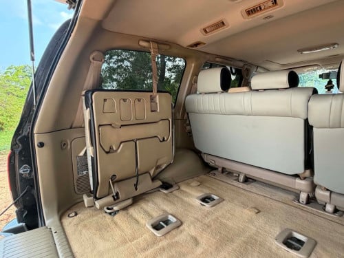 ឡានលក់សេរីLexusLX470ឆ្នាំផលិត2002Fullសាំងនឹងហ្គាស់ស្រេចឡានសុំណុំតំលៃ12900$ចរចារខ្លះធានាខ្ចីរៀបចំស្រេ