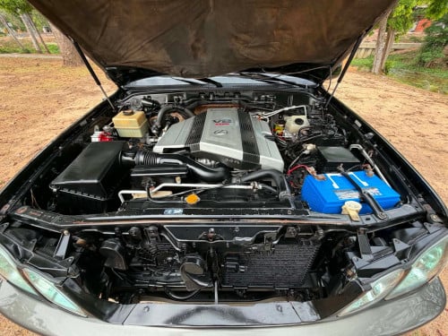 ឡានលក់សេរីLexusLX470ឆ្នាំផលិត2002Fullសាំងនឹងហ្គាស់ស្រេចឡានសុំណុំតំលៃ12900$ចរចារខ្លះធានាខ្ចីរៀបចំស្រេ