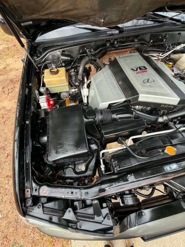 ឡានលក់សេរីLexusLX470ឆ្នាំផលិត2002Fullសាំងនឹងហ្គាស់ស្រេចឡានសុំណុំតំលៃ12900$ចរចារខ្លះធានាខ្ចីរៀបចំស្រេ