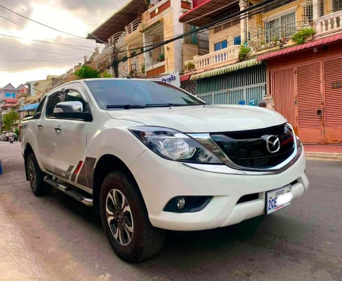 ឡានMazdaBT50ឆាំ្ន2018
