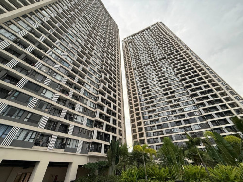 𝐅𝐨𝐫 𝐑𝐞𝐧𝐭: Modern 1-Bed Apartment – The Pinnalce Residence