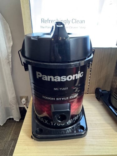 ម៉ាស៊ីនបូមធូលី Panasonic Drum Vacuum Cleaner MC-YL631