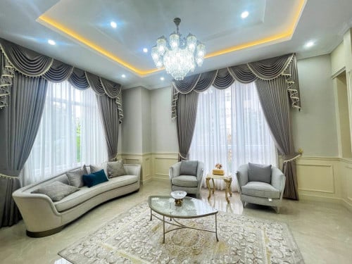 វីឡាឃ្វីន កែង (Queen Villa) ទល់មុខសួន ក្នុងបុរី ព្រីមៀរអង្គរភ្នំពេញ ត្រូវការលក់បន្ទាន់ខ្លាំង