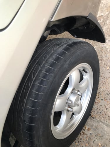 ឡានលក់ RAV4 L ឆ្នាំ97 ពណ៌ទឹកប្រាក់