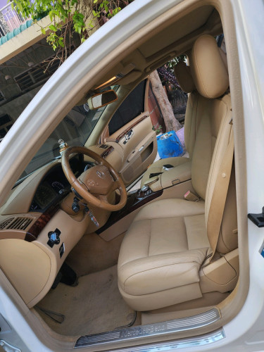 លក់​ S300 ឆ្នាំ012 VIP ទ្វាបុឺត៥  ម្ចាស់ទី១ មានរំលោះសុទ្ធរឺវ៉ៃដូរបានគ្រប់សារីគ្រប់ខេត្ត