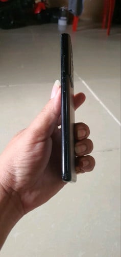 ទូរសព្ទមួយទឹកsamsung S21 ultra