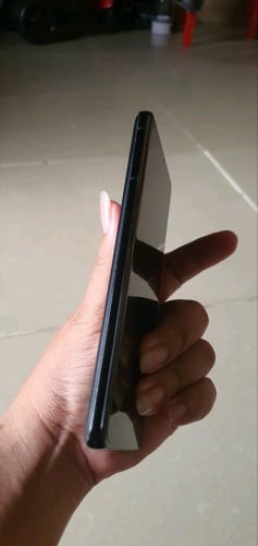 ទូរសព្ទមួយទឹកsamsung S21 ultra