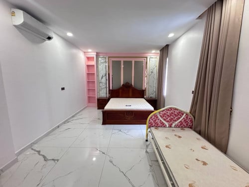 独栋别墅出租/Single Villa For Sale / Near Aeon 2