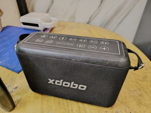 ត្រូវការលក់speaker karaoke xdobo x8pro