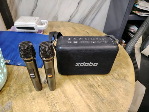 ត្រូវការលក់speaker karaoke xdobo x8pro