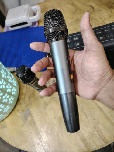 ត្រូវការលក់speaker karaoke xdobo x8pro