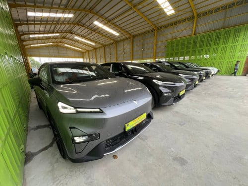 មានលក់ក្នុងក្រុងសៀមរាបនៅSR auto168អាគុយ+សាំង
