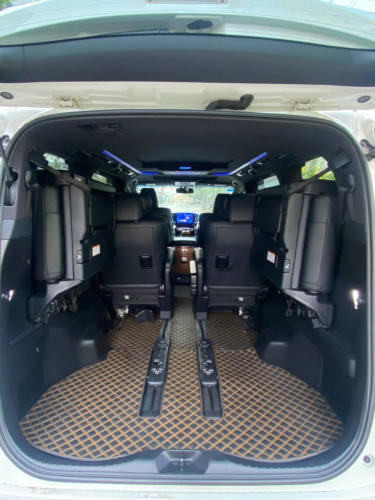 ថ្មីខ្លាំង​ Toyota Alphard 2016 V6 Full Option VIP seat ( ស្លាកលេខ)