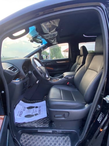ថ្មីខ្លាំង​ Toyota Alphard 2016 V6 Full Option VIP seat ( ស្លាកលេខ)