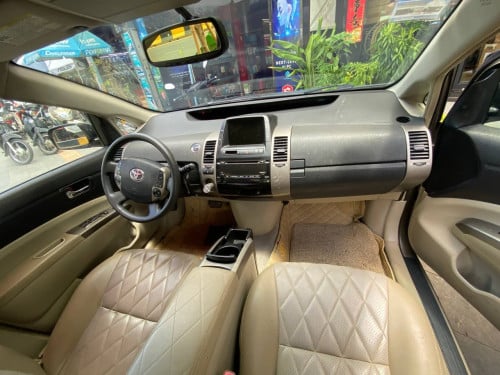ឡានលក់ Toyota prius 2007 Touring នៅល្អប្រើ