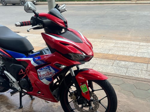 លក់ទាំងស្រលាញ់❤️