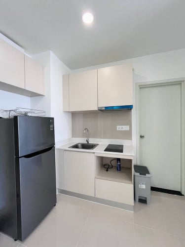 ๐๏ธAvailable beautiful decoration 2 Bedroom Condo unit for rent | Parkland Condo TK๐