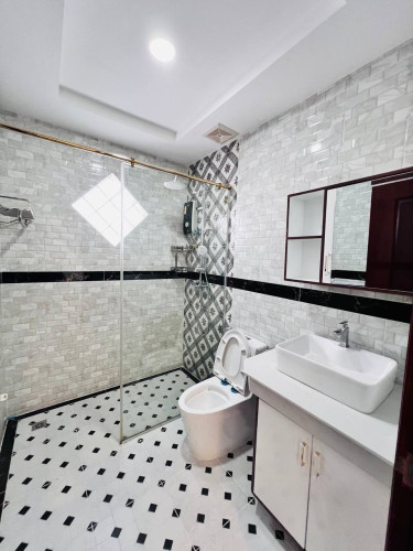 🏡 Serviced Apartment for Rent | Free Pool, Gym, Steam & Sauna | Free WiFi & Parking