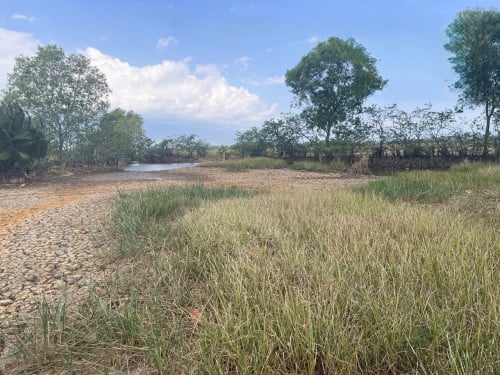 🏦Land Available for Urgent Sale at a Special Price (Negotiable).