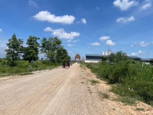 🏦Land Available for Urgent Sale at a Special Price (Negotiable).