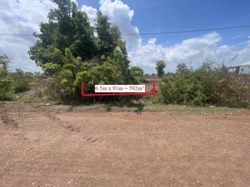 🏦Land Available for Urgent Sale at a Special Price (Negotiable).