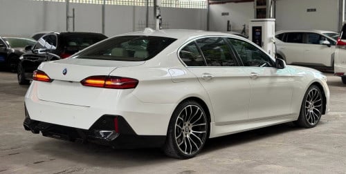 ๐ฅBMW528i 012๐2025 แแถแแแ
แแแแแแแแฟแแแแแ
แแแแธแ แกแถแแแผแแขแแแแปแ แแแแแแแถแ