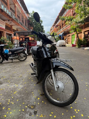 015​ លក់