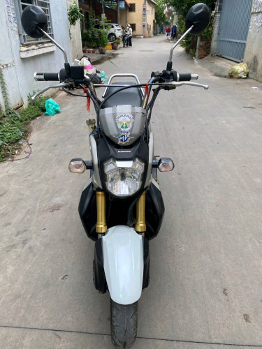 015 ម៉ាស៊ីនស្រួយកាត់គ្រី។