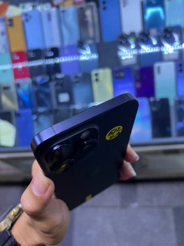 15 Pro Max 512GB សាណុំស្កេន