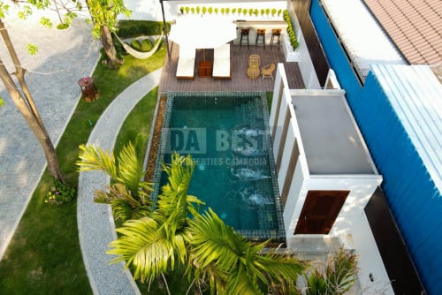 2 Bedroom Tropical Wooden House With Pool For Rent in Siem Reap – Sala Kamreuk