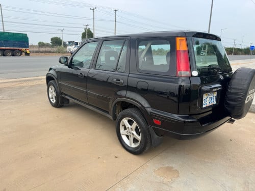 2000 HONDA CRV ABS ឡានស្អាតឯកសារគ្រប់ ម៉ាសុីនស្អាតជិះស្រួលមិនពុក មិនច្រេះតម្លៃ 3950$