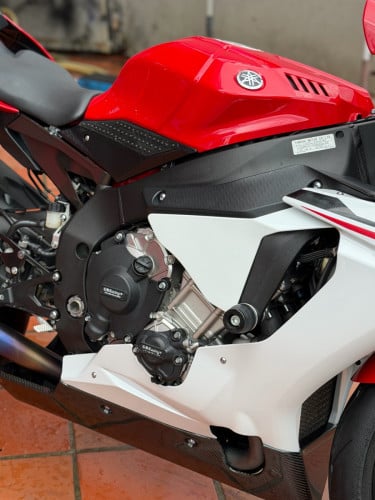 2015 R1 ខ្ចីញេញ​