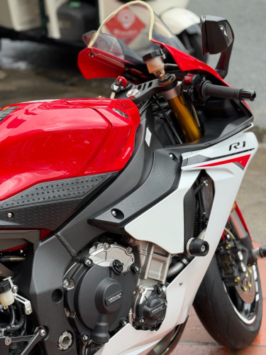 2015 R1 ខ្ចីញេញ​