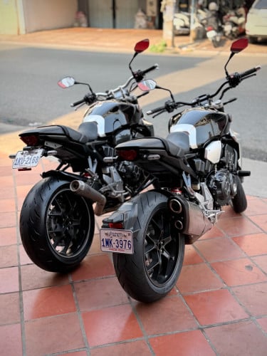 2017 CB1000r តំលៃ​ពិសេស​