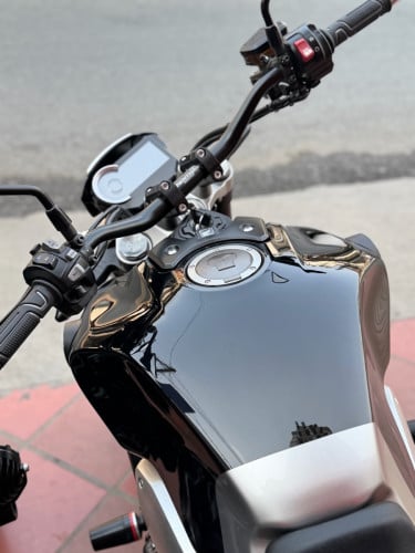 2017 CB1000r តំលៃ​ពិសេស​