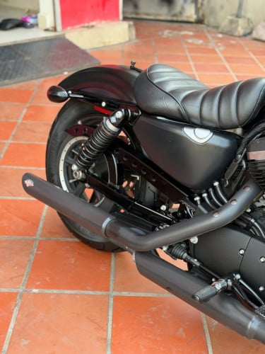 2019 Harley 883