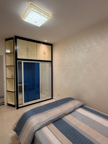 3BR for rent in Rose condo