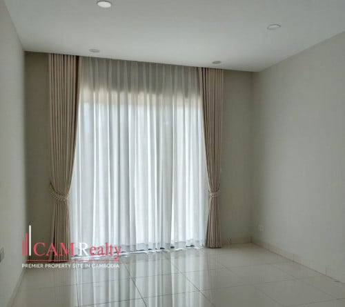 4 Bedrooms Corner Villa Plous For Rent | Borey Chankiri โ Urbanland
