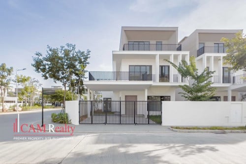 5 Bedrooms Corner Villa Udom For Rent In Borey Chankiri Urbanland