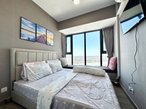 60M Urban Village Phase 2 | For Rent 2-Bedroom Condo