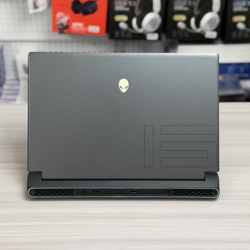 Alienware M15 R7 (NVIDIA RTX3060)789$