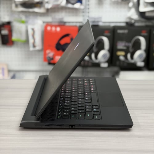 Alienware M15 R7 (NVIDIA RTX3060)789$
