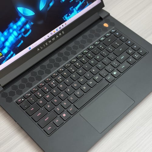 Alienware M15 R7 (NVIDIA RTX3060)789$